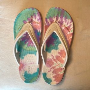 Crocs iconic comfort flip flop sandals womens 9